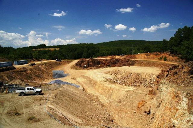 Environment Ministry introduces controversial building amendment